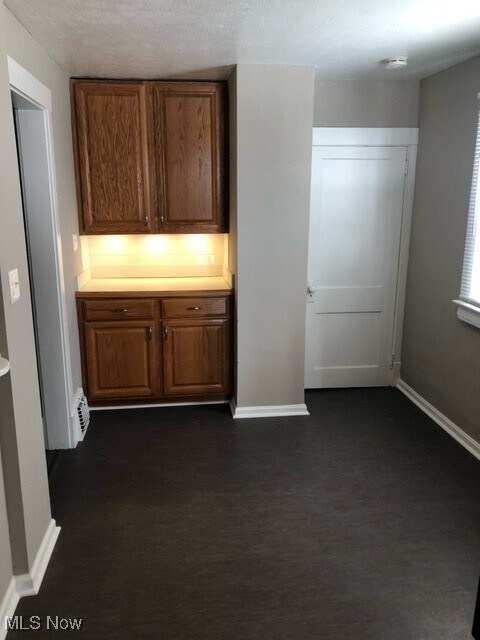 Foto del edificio - 3430 W 135th St