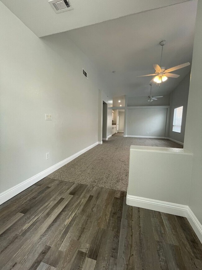 Building Photo - Coming Soon-Charming Single-Story Home with 3-Car Garage – Great Location!