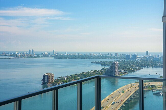 Building Photo - 1100 Biscayne Blvd