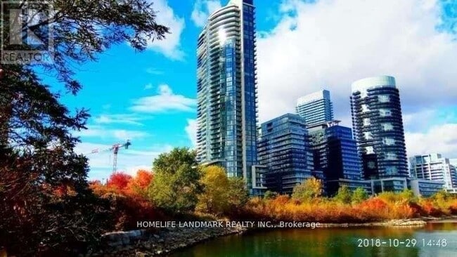 Building Photo - 80 Marine Parade Dr