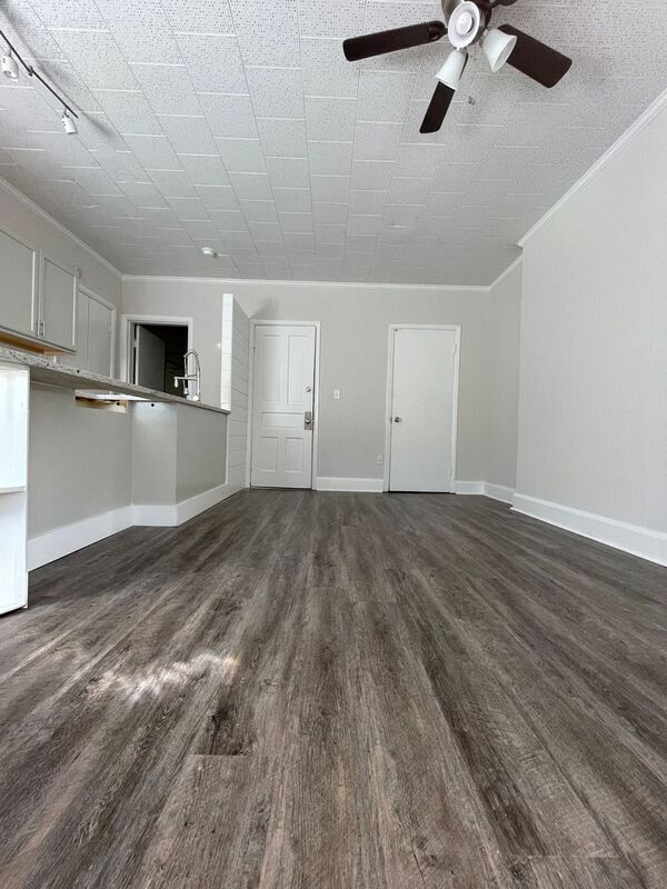 Foto del edificio - 2629 N Charles St