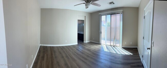 Foto del edificio - 7165 S 48th Glen