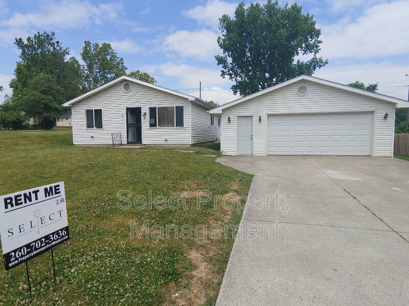 Primary Photo - 3605 McCormick Ave