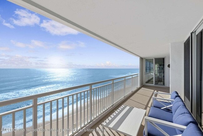 Building Photo - 3546 S Ocean Blvd