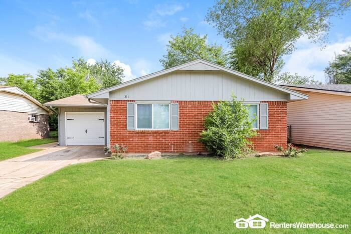 Primary Photo - Renovated 4bed 1.5bath house in Edmond