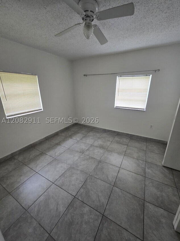 Building Photo - 28845 SW 162nd Ave