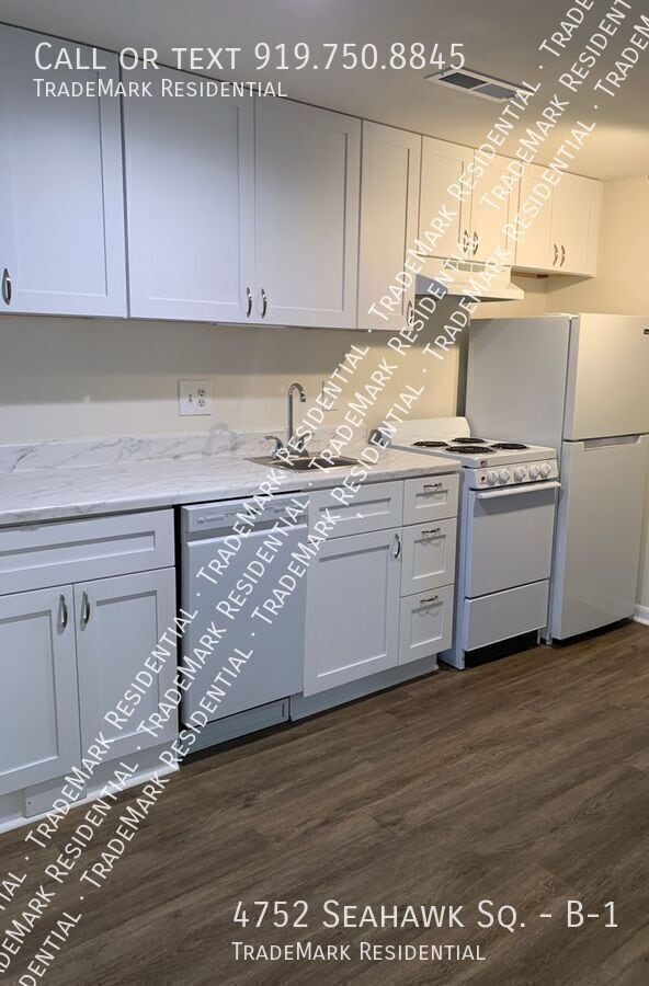 Building Photo - 4752 Seahawk Ct