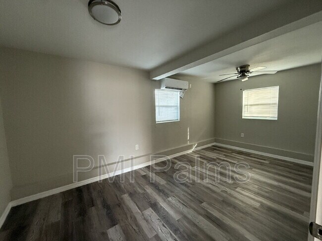 Foto del edificio - 2412 51st Ave N