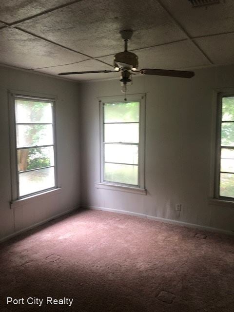 Building Photo - 4 br, 1 bath House - 401 Berry