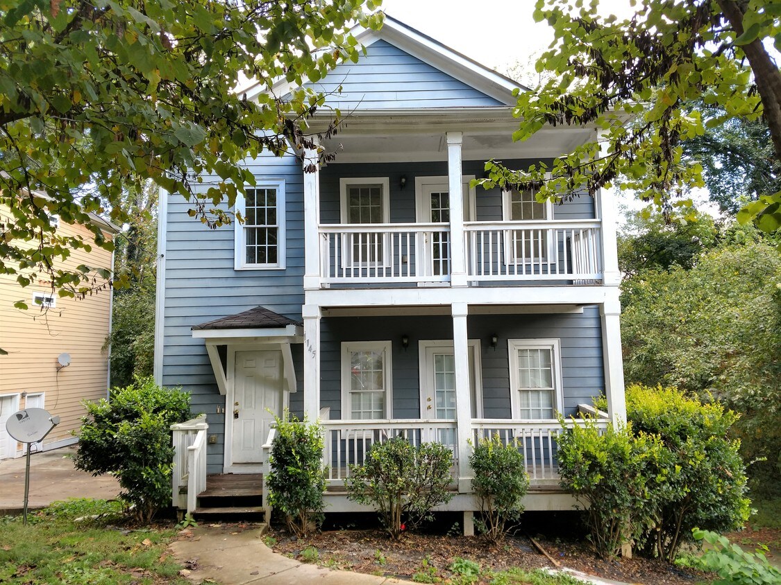 Primary Photo - 1145 Lookout Ave NW