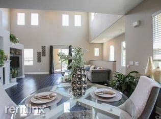 Building Photo - 270 Lockford