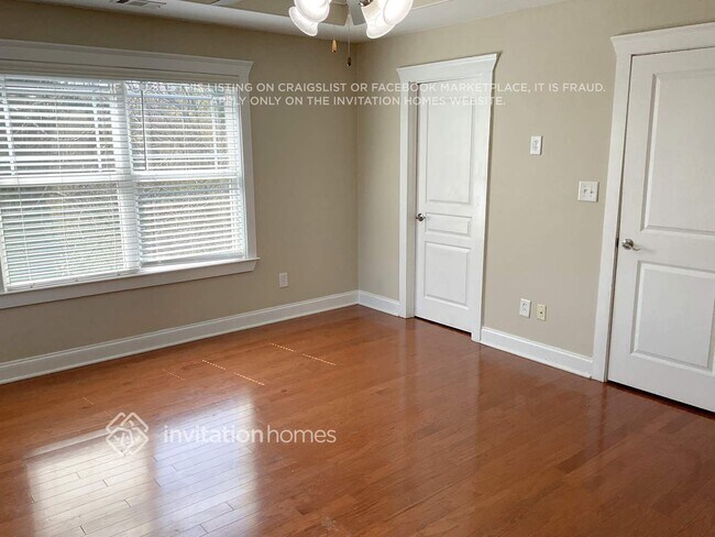 Foto del edificio - 1537 Boulder Walk Dr SE