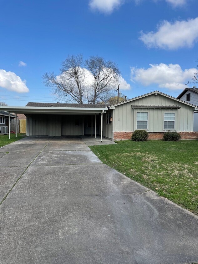 612 N 35th St, Nederland, TX 77627 House Rental in Nederland, TX