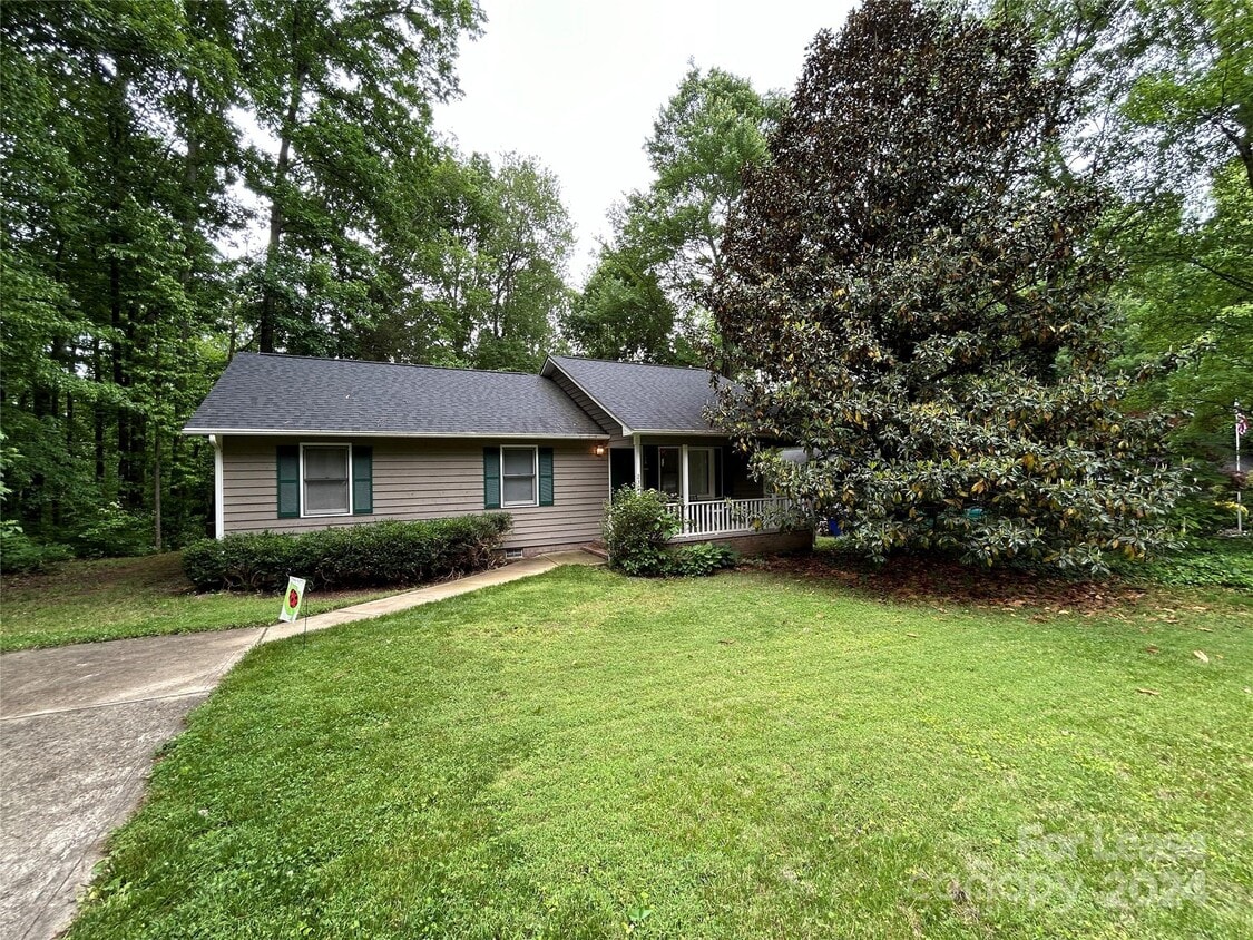 230 Timberland Loop, Mooresville, NC 28115 House Rental in