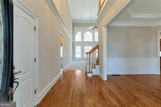Building Photo - 115 Wolf Willow Ct