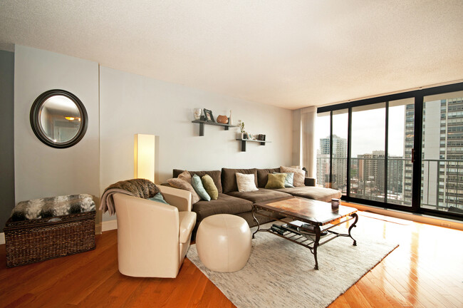 Foto del edificio - 1250 N Dearborn St