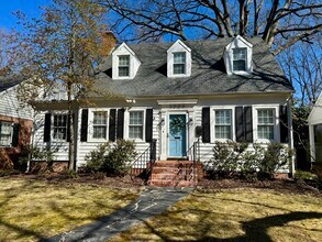 Building Photo - 5009 E Seminary Ave