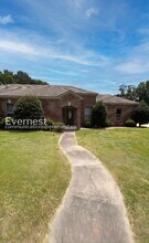 Building Photo - 14201 Pride Valley Dr