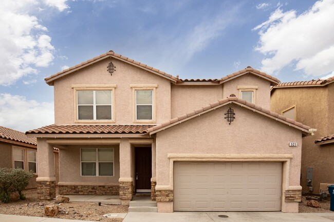 Building Photo - 3 Bedroom Henderson Home