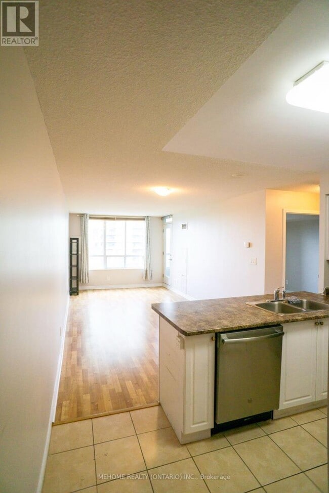 Building Photo - 335 Rathburn Rd W