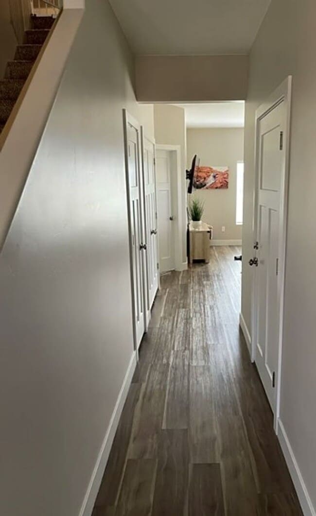Building Photo - 1579 W Pyrite Ln