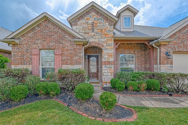 Foto del edificio - 14819 Julie Meadows Ln