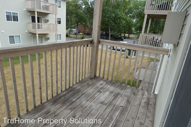 Foto del edificio - 2 br, 2 bath House - 3531 13th Avenue Nort...