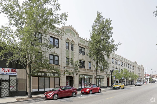 Exterior - Issel Building