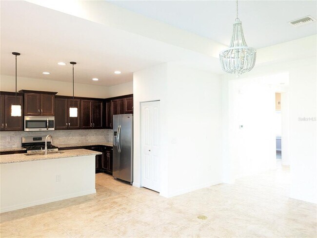 Foto del edificio - 4716 Silvermoss Dr