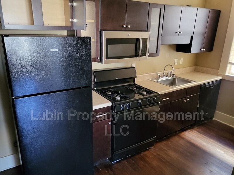 Building Photo - 1775 Madison Ave