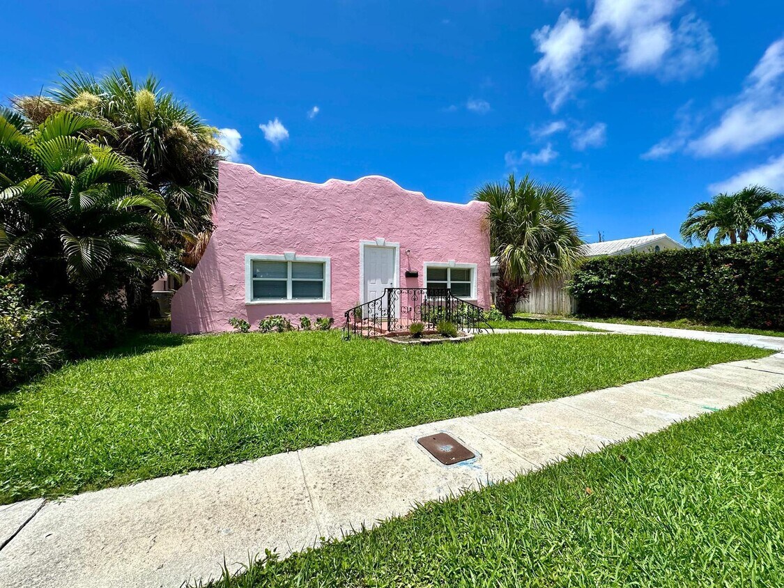223 Pine Terrace, West Palm Beach, FL 33405 House Rental in West Palm