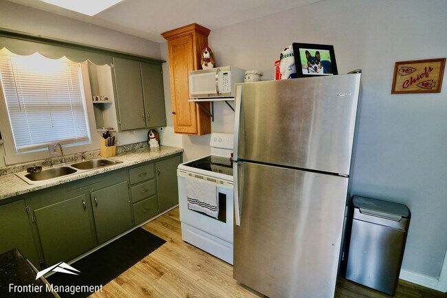 Foto del edificio - Beautiful Two Bedroom Home