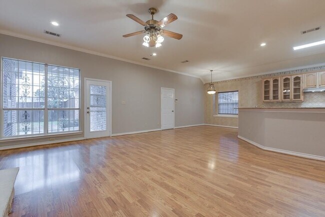 Foto del edificio - Location....Location....Location....