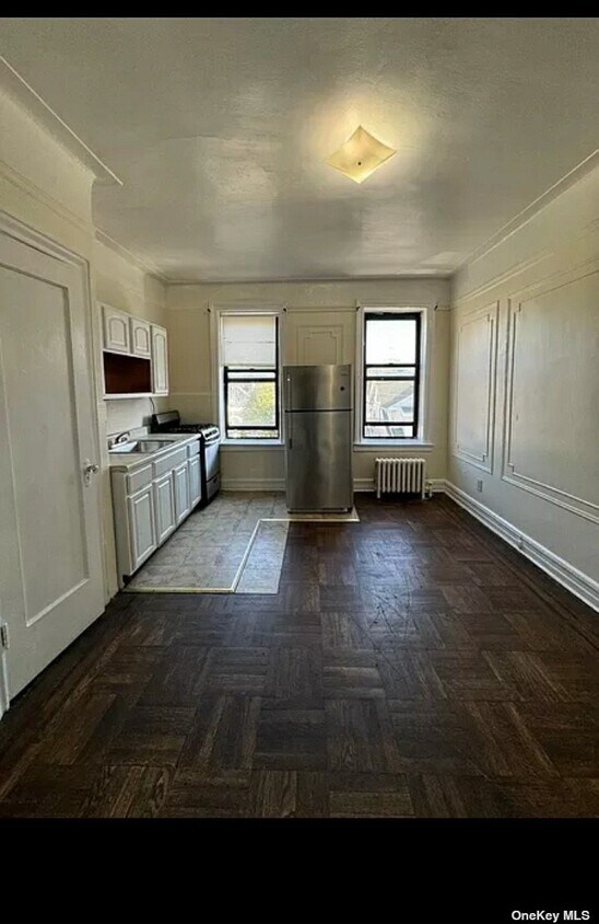 Primary Photo - 94-45 86th Rd