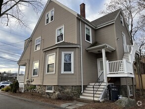 Building Photo - 15 Prospect Hill Ave