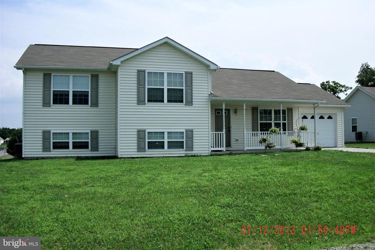 15 Impala Ct, Martinsburg, WV 25403 House Rental in Martinsburg, WV