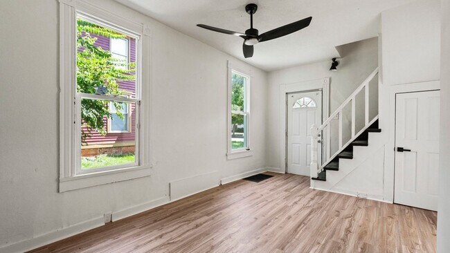 Foto del edificio - COMING SOON! 3 Bedroom House