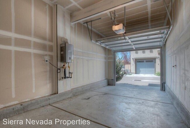 Foto del edificio - 2 br, 2 bath House - 1999 Wind Ranch Rd #A