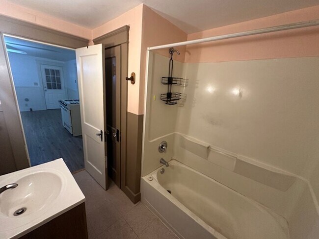 Foto del edificio - 448-450 Hamilton Street - Southbridge