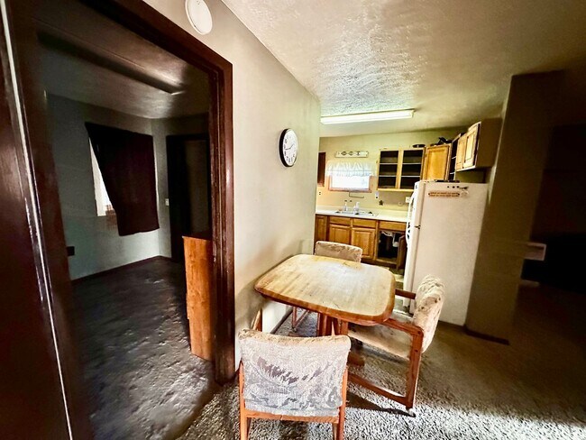 Building Photo - 34420 Thorpe Ct