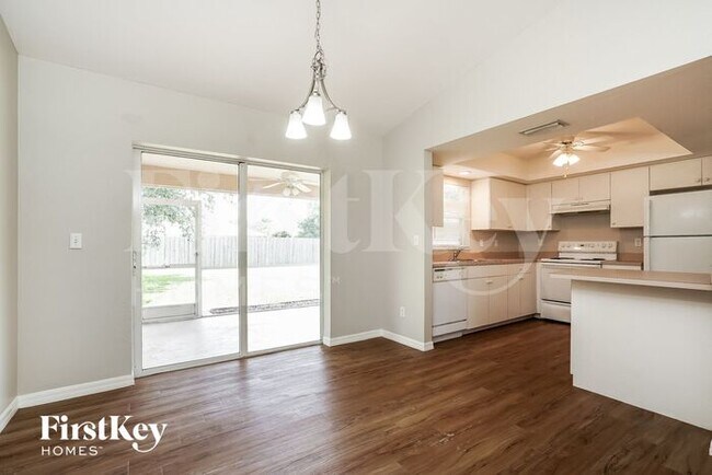 Foto del edificio - 409 SE 19th St