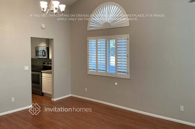 Foto del edificio - 5954 E Elmwood St