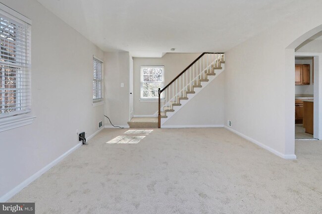 Foto del edificio - 5016 N Carlin Springs Rd