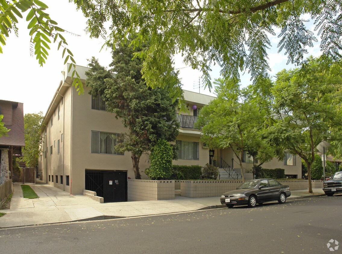 1251 N Fuller Ave, Los Angeles, CA 90046 Apartments in Los Angeles, CA