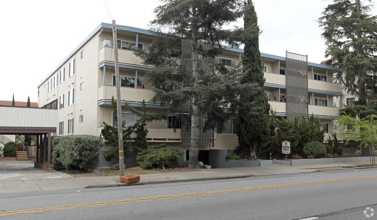 Camino Royal Apartments Apartments in Burlingame, CA