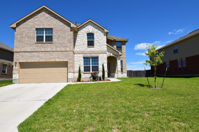 Building Photo - 2523 Red Fern Dr