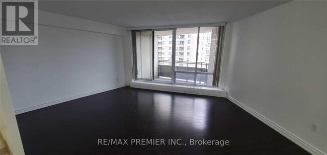 Building Photo - 380 Dixon Rd