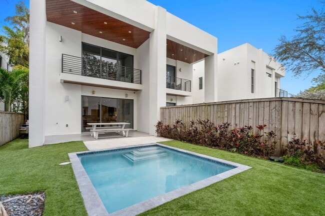 Photo - 3276 Day Ave Townhome