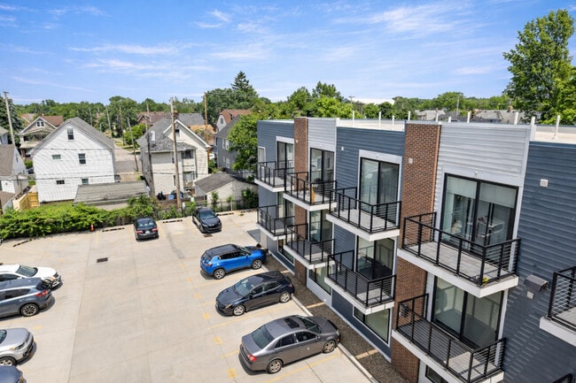 Building Photo - 12607 Larchmere Blvd