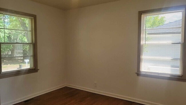 Foto del edificio - 2307 S Broadview St
